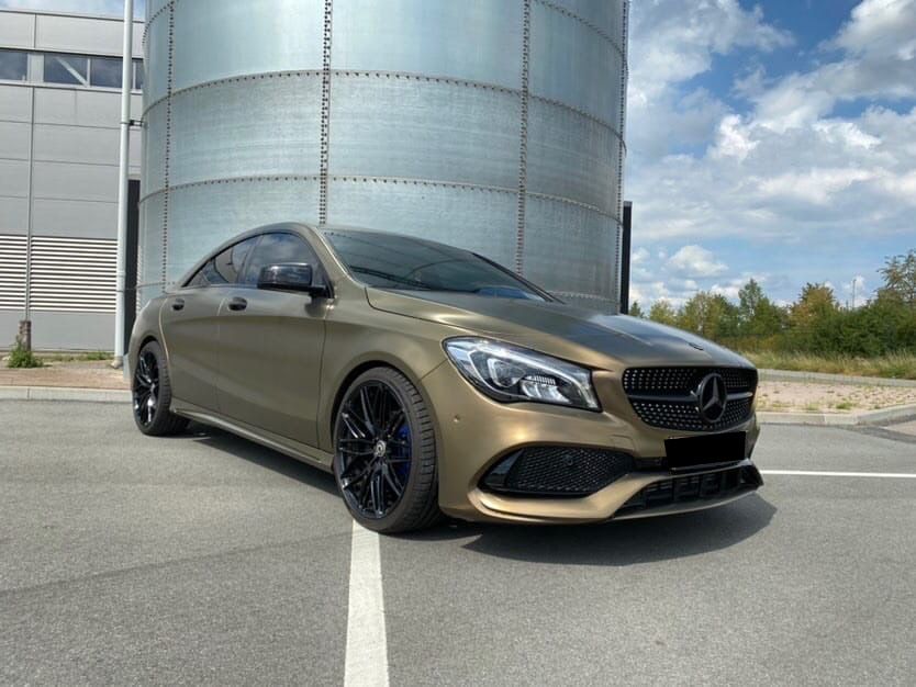 Оклейка пленкой Mercedes цвет matte metallic ECH17 Bond gold 1