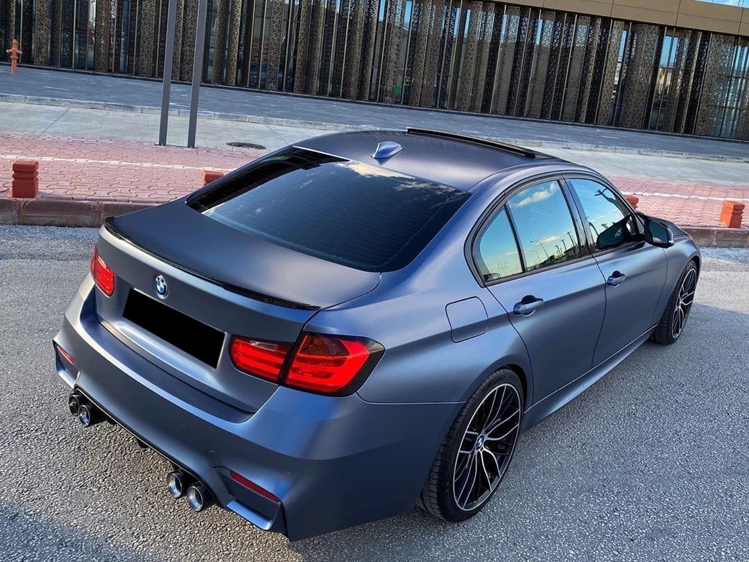 Оклейка пленкой BMW цвет matte metallic ECH18 Oxford blue