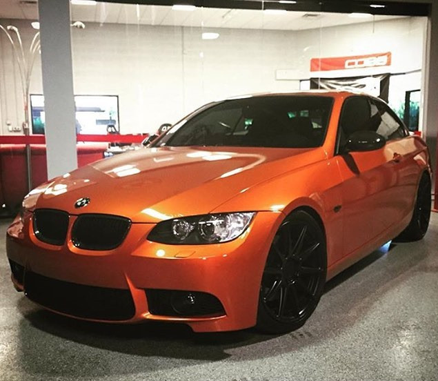 Оклейка пленкой 3M 1080-G364 (Gloss Fiery Orange)