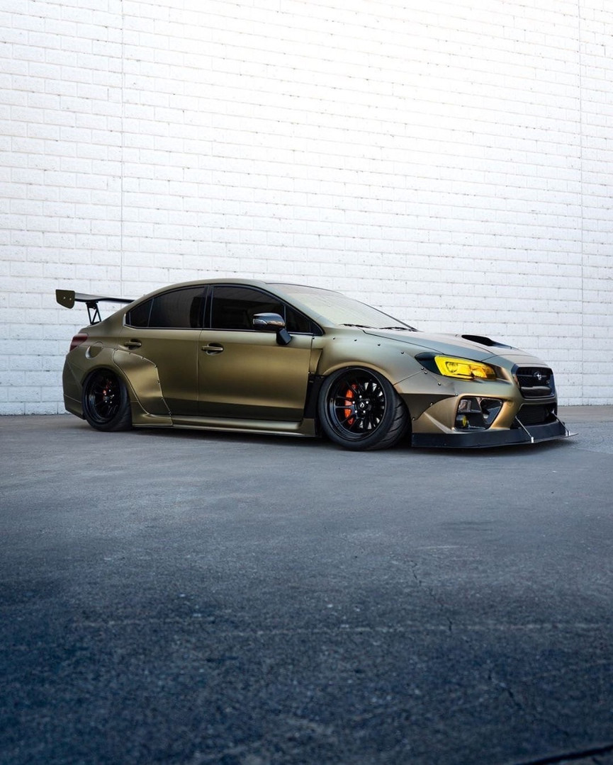 Оклейка пленкой Subaru цвет matte metallic ECH17 Bond gold
