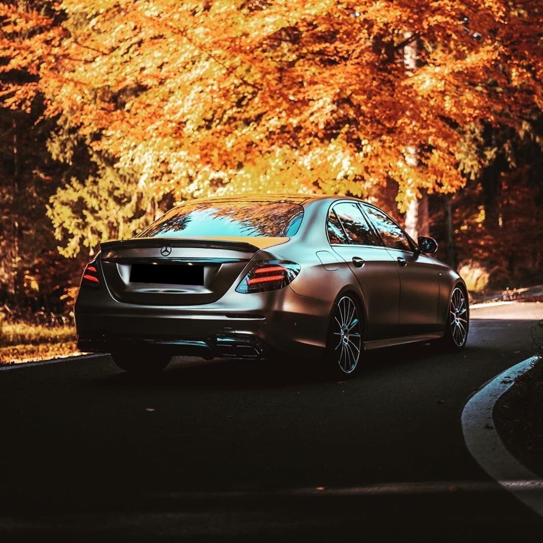 Оклейка пленкой Mercedes цвет matte metallic ECH17 Bond gold 2