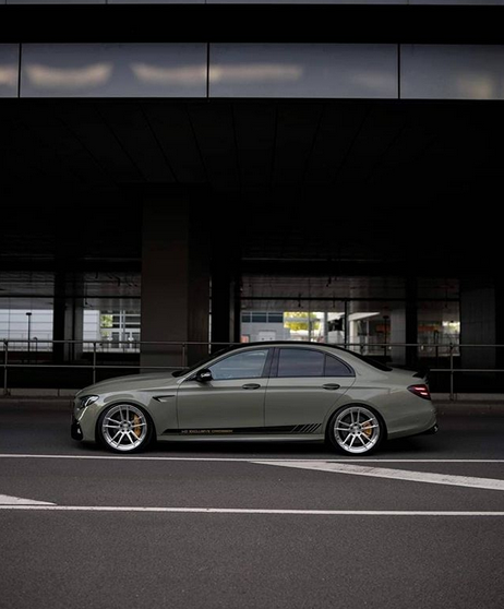 Оклейка пленкой CC+ 4155 Urban Drab