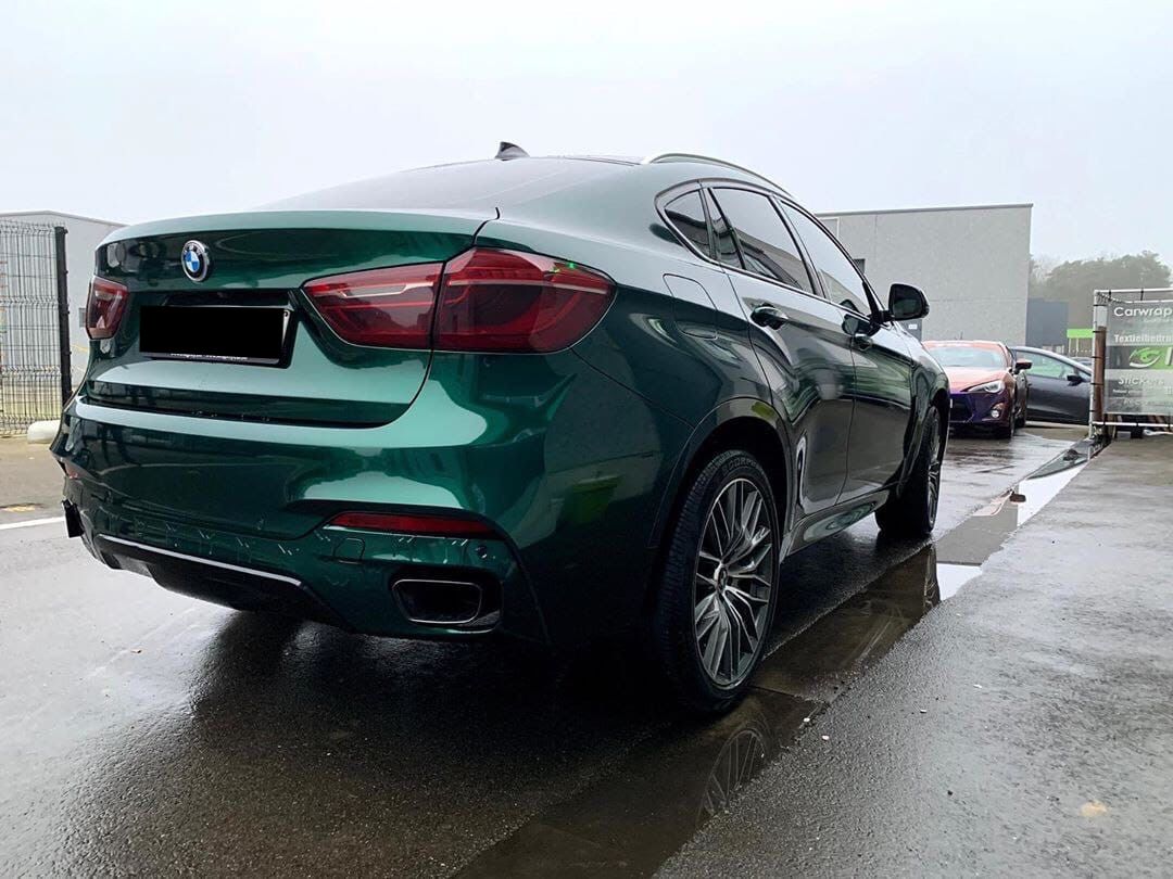 Оклейка пленкой BMW цвет gloss aluminum GAL29 Hunter green
