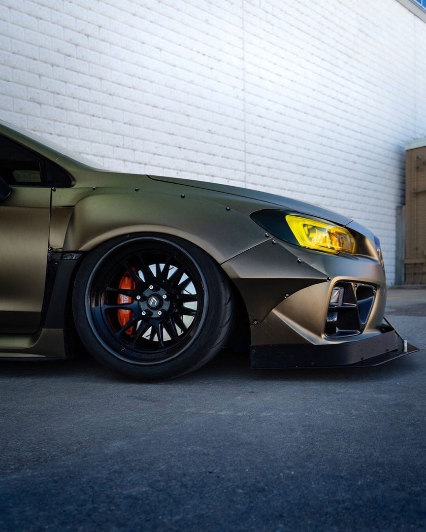 Оклейка пленкой Subaru цвет matte metallic ECH17 Bond gold