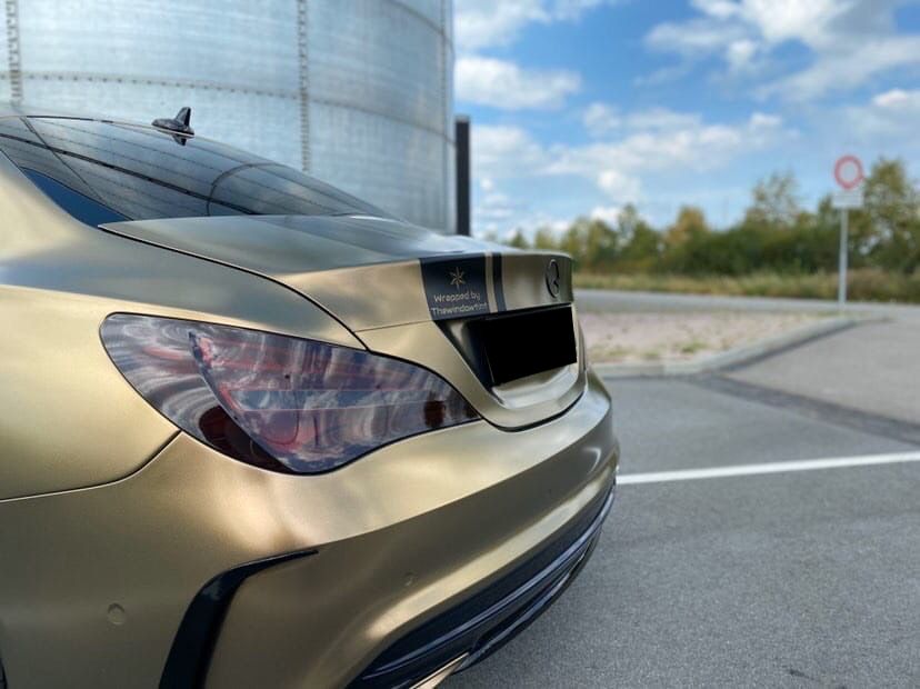 Оклейка пленкой Mercedes цвет matte metallic ECH17 Bond gold 1