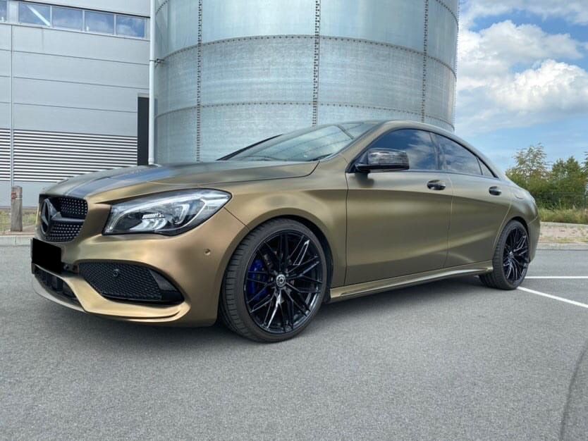 Оклейка пленкой Mercedes цвет matte metallic ECH17 Bond gold 1