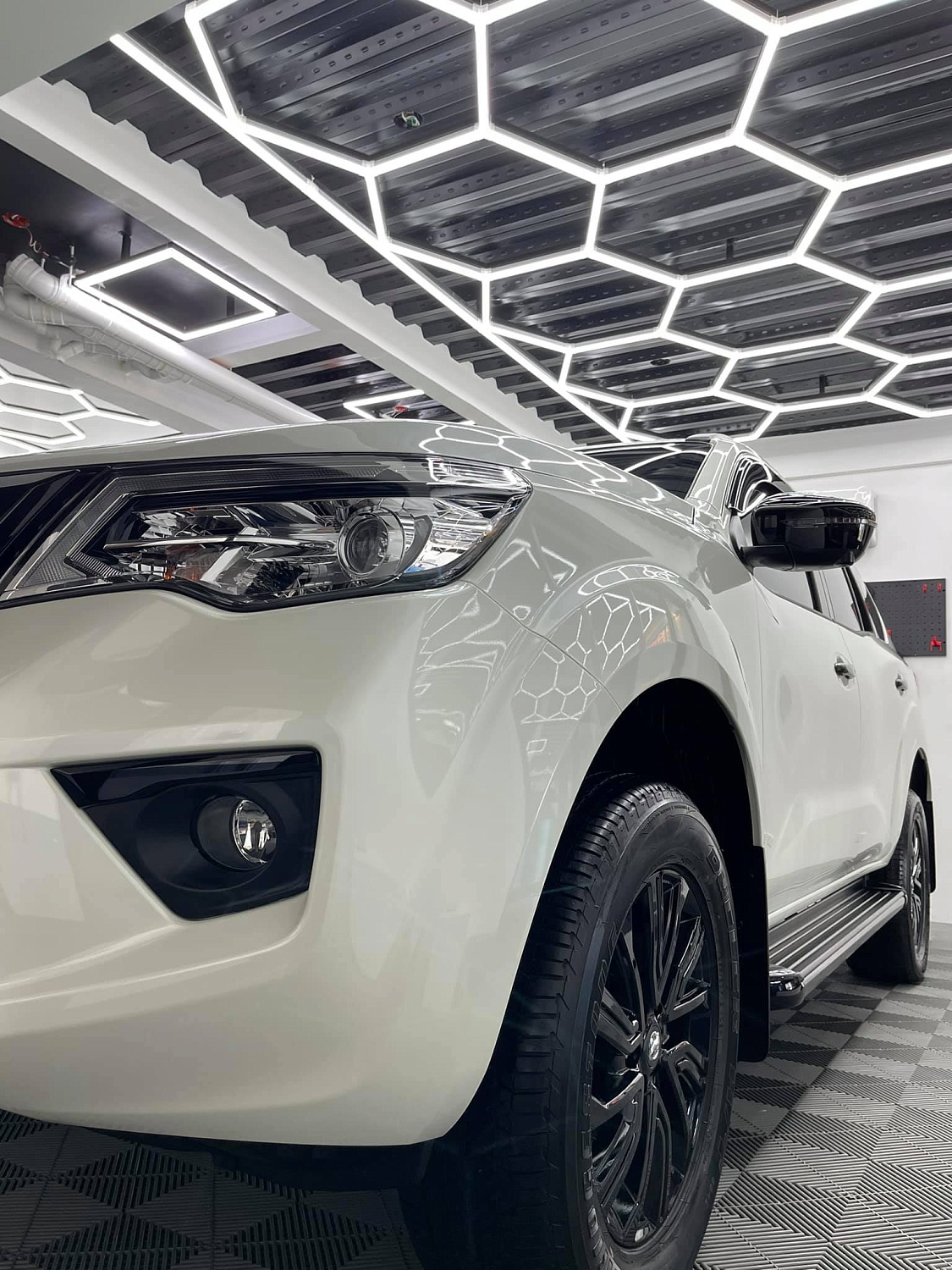 Полировка и покрытие керамикой Nissan Terra
